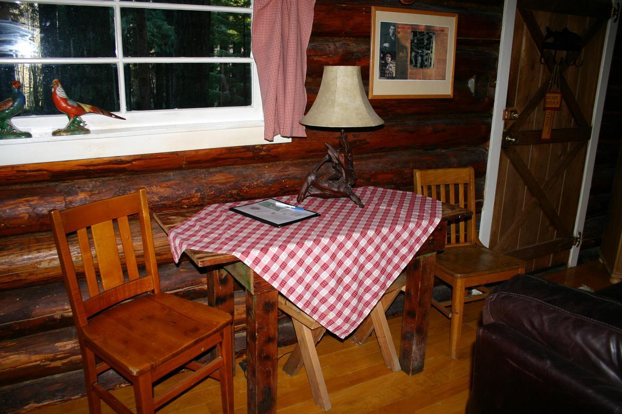Copper Creek Inn Ashford Extérieur photo