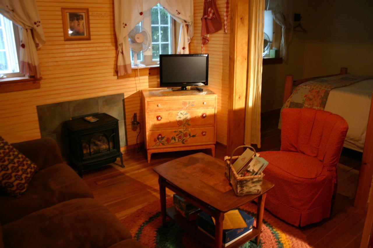 Copper Creek Inn Ashford Extérieur photo