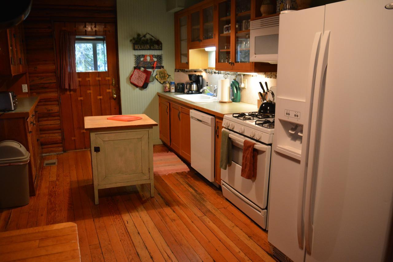 Copper Creek Inn Ashford Extérieur photo