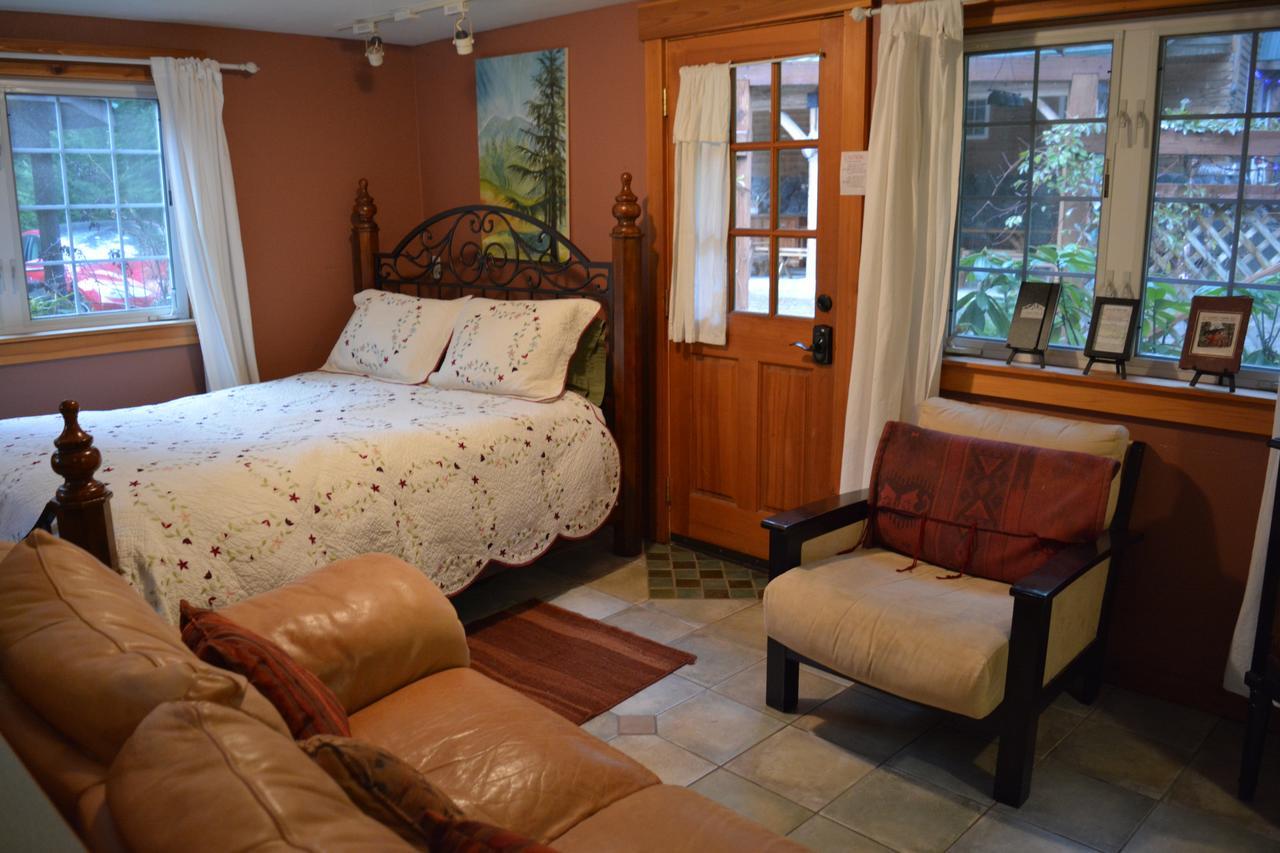 Copper Creek Inn Ashford Extérieur photo